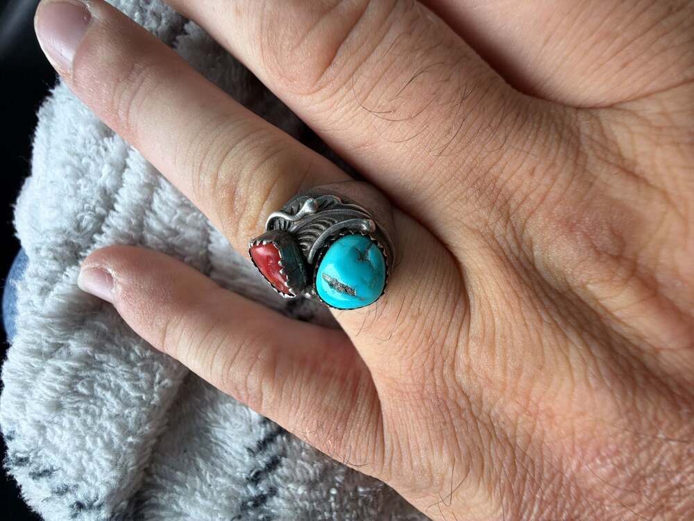 Vintage Native American Navajo Sterling Silver Turquoise and Coral Leaf Design R - Picture 2 of 6